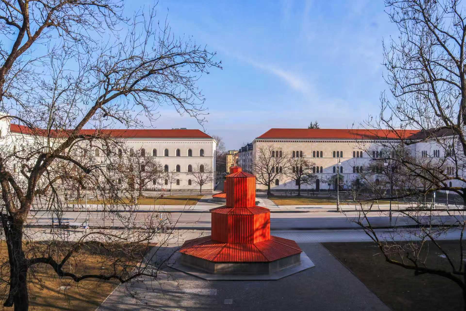 LMU1.jpg